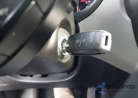 2014 Kia Soul z USA, uszkodzony, nr VIN KNDJN2A2XE7710765